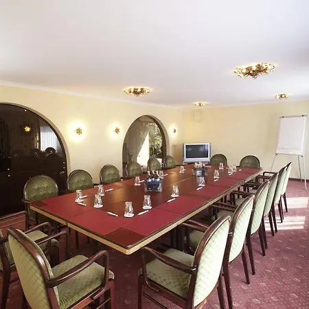 Hotel-restaurant Arneggers Adler 3*