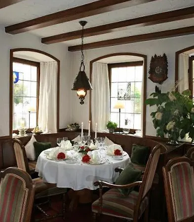 Hotel-restaurant Arneggers Adler Hotel Tiefenbronn