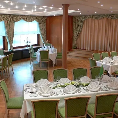 Hotel Hotel-Restaurant Arneggers Adler 3*